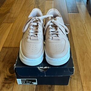 NWB Nike Air Force 1 Pixel Particle Beige Sz 11